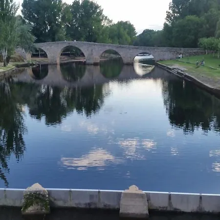 La Plazuela בית נופש נוולואנגה